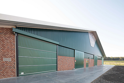 Hall with Lubratec® doors - flexibility and efficiency for agricultural applications